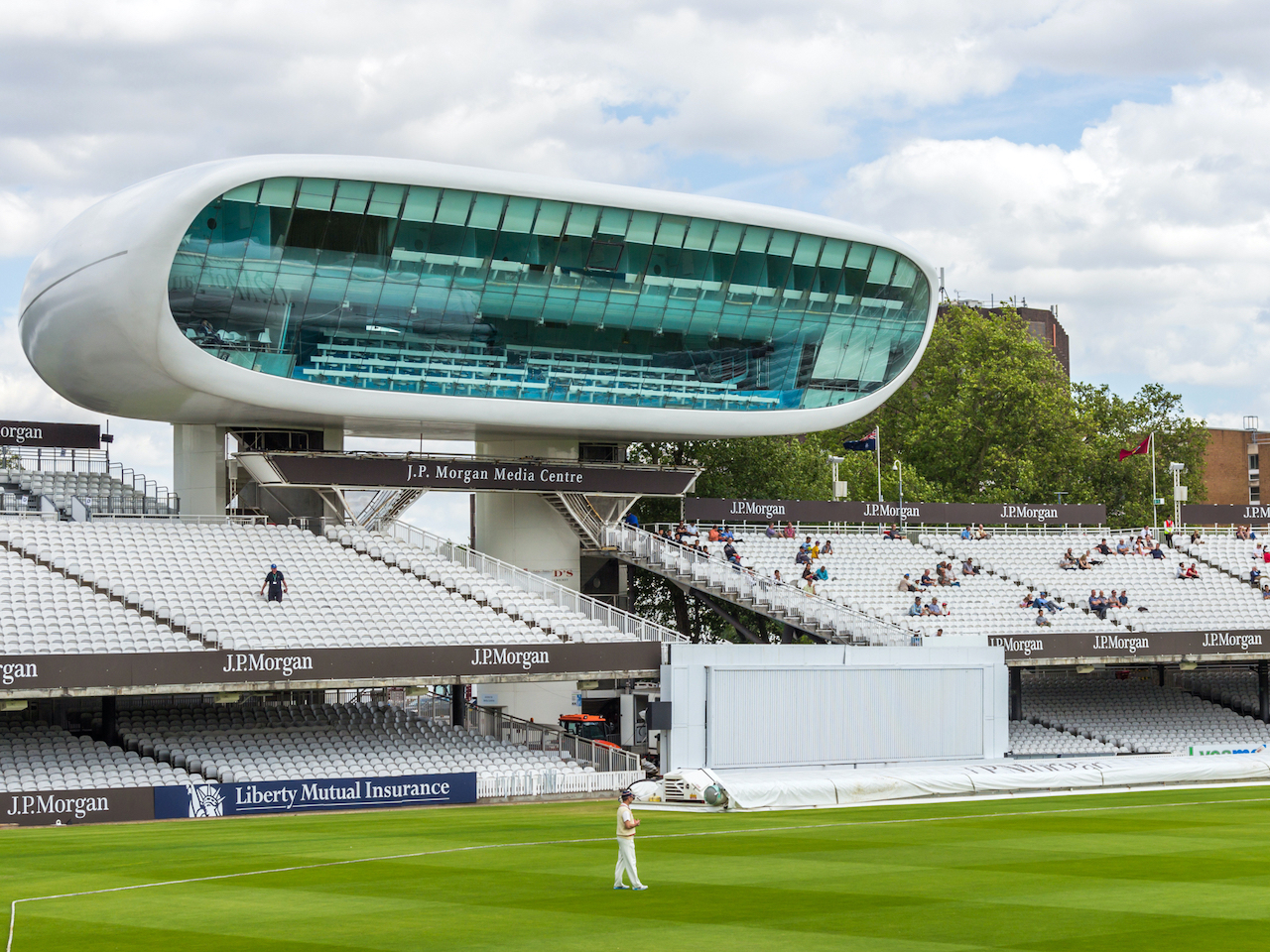 Lord's Cricket Ground, zkráceně jen Lord’s, londýnský kriketový klub.