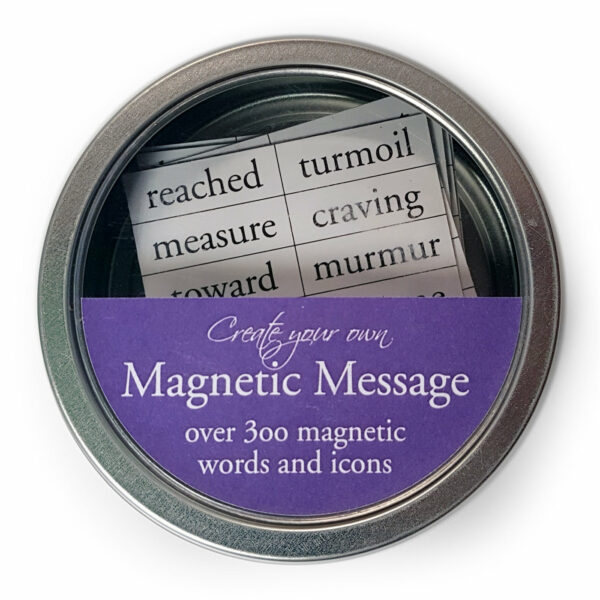 Magnetické hrátky se slovy.