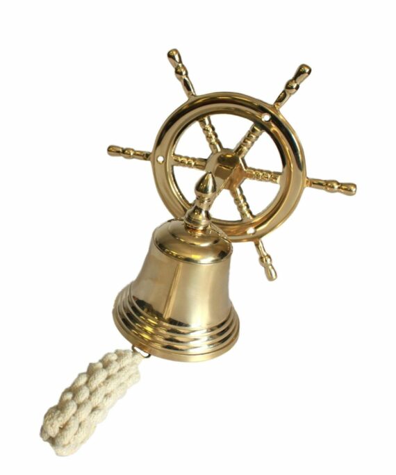 Mosazný zvon ve tvaru kormidla.